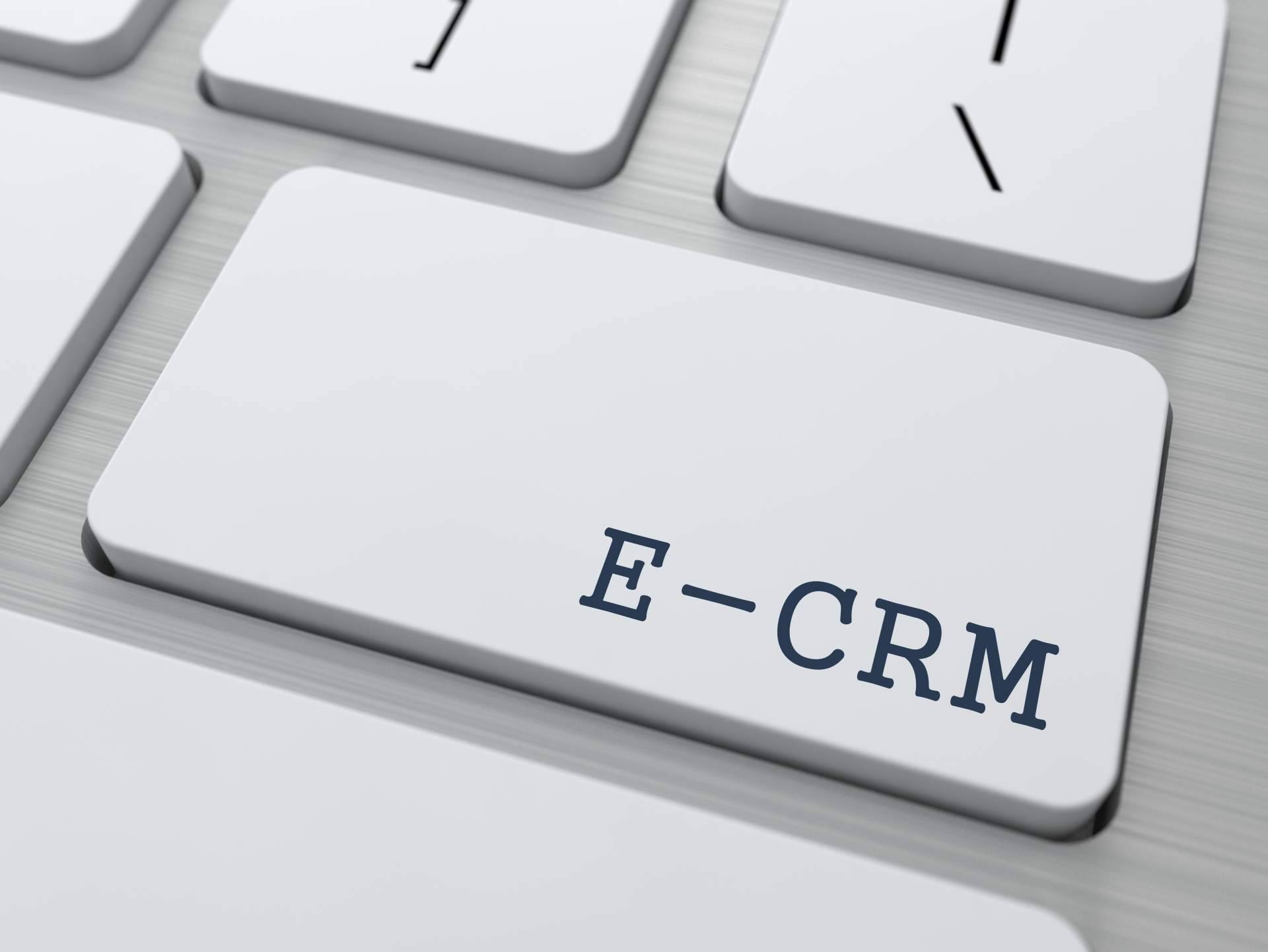 Cuáles son los mejores CRM del momento según Israel Huerta, experto en marketing digital
