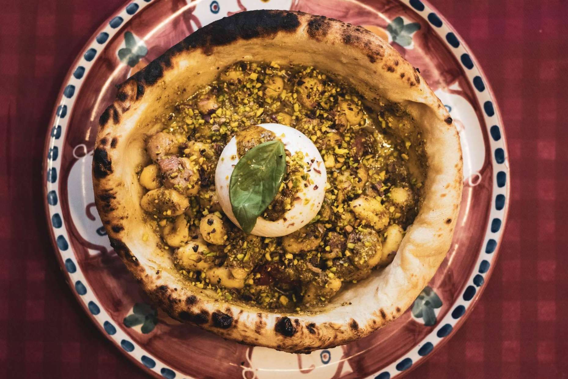 Spaccanapoli Barcelona, el lugar ideal para degustar gastronomía napolitana en el centro de Barcelona