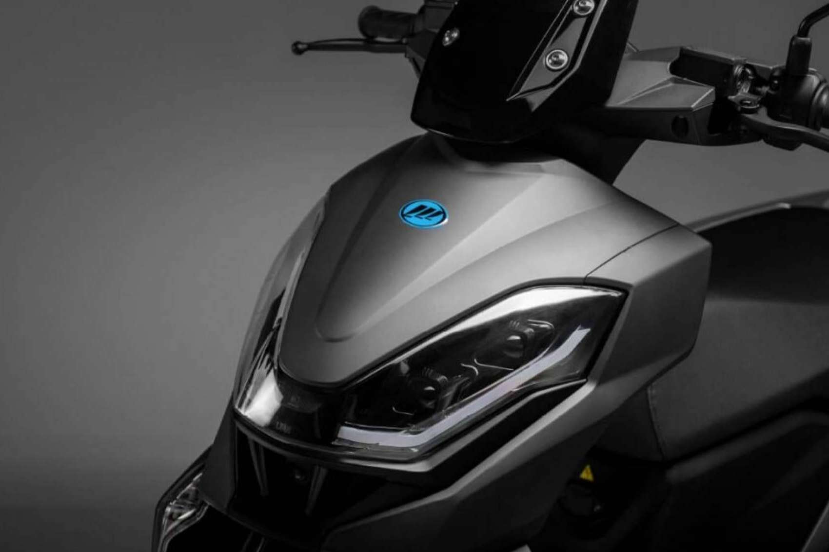 Las características de la Lifan E4 1200W doble batería