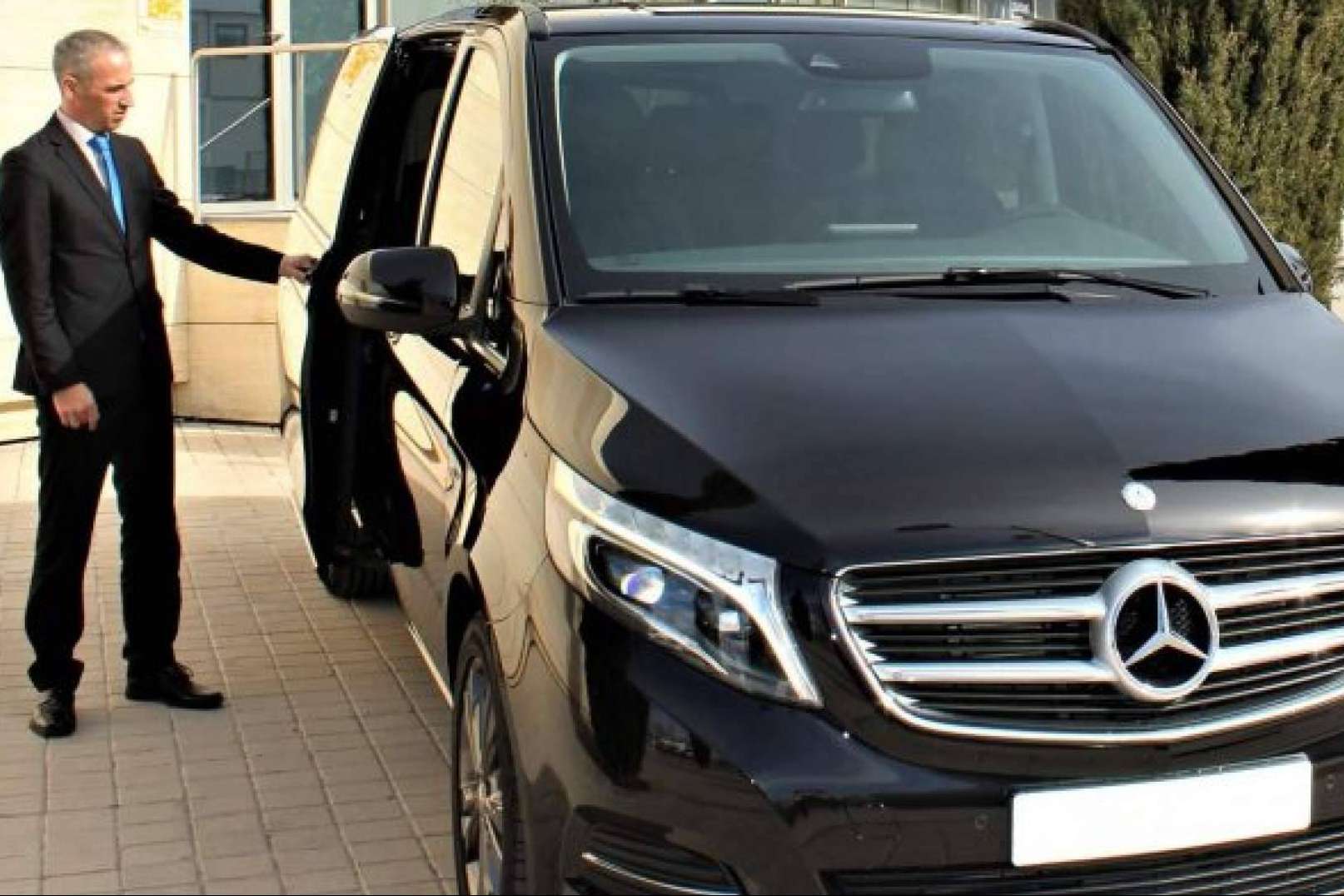 Servicios de traslado al aeropuerto, por la empresa Traslados Aeropuerto Madrid