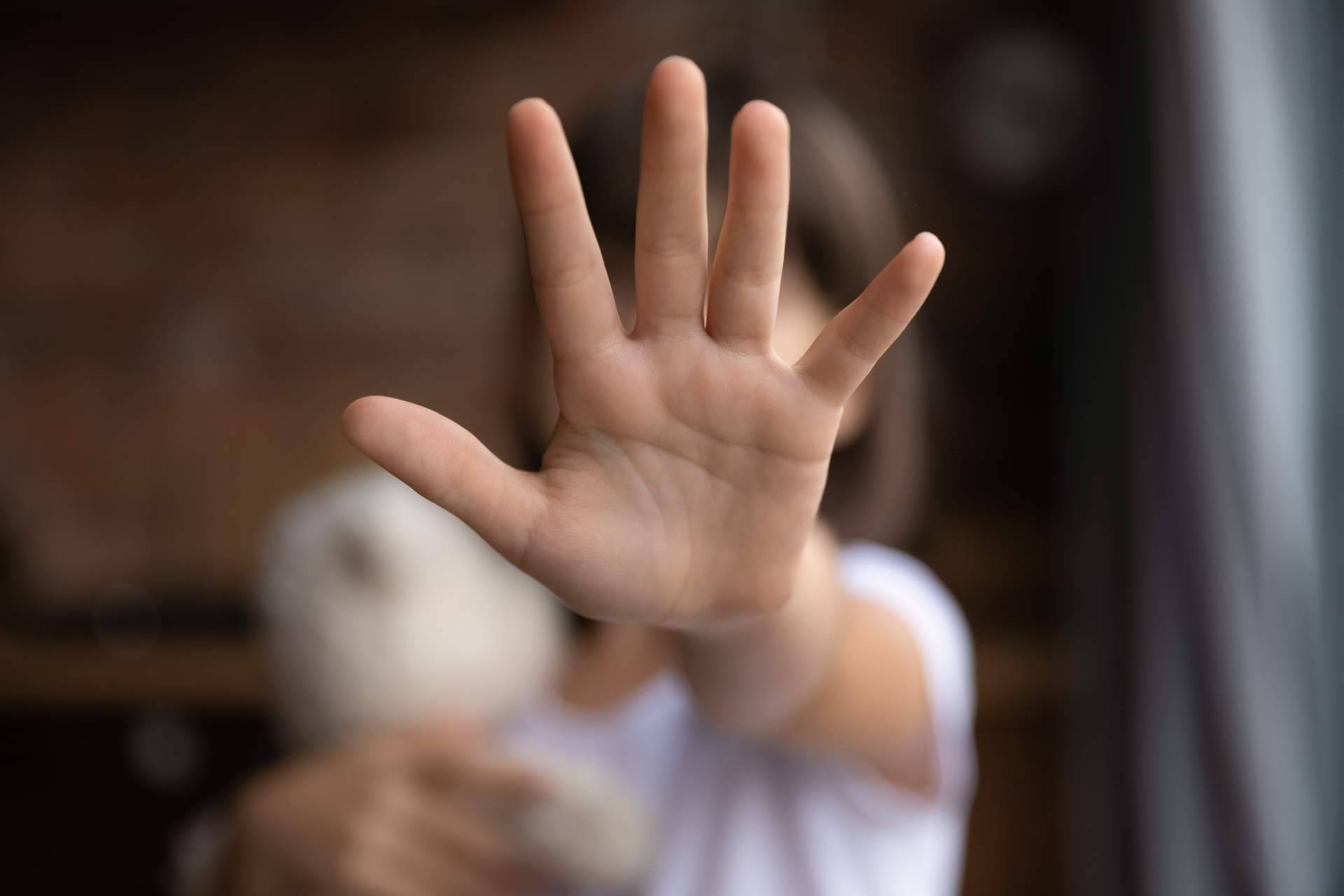 Servicios de empoderamiento ante el acoso con Empowerup