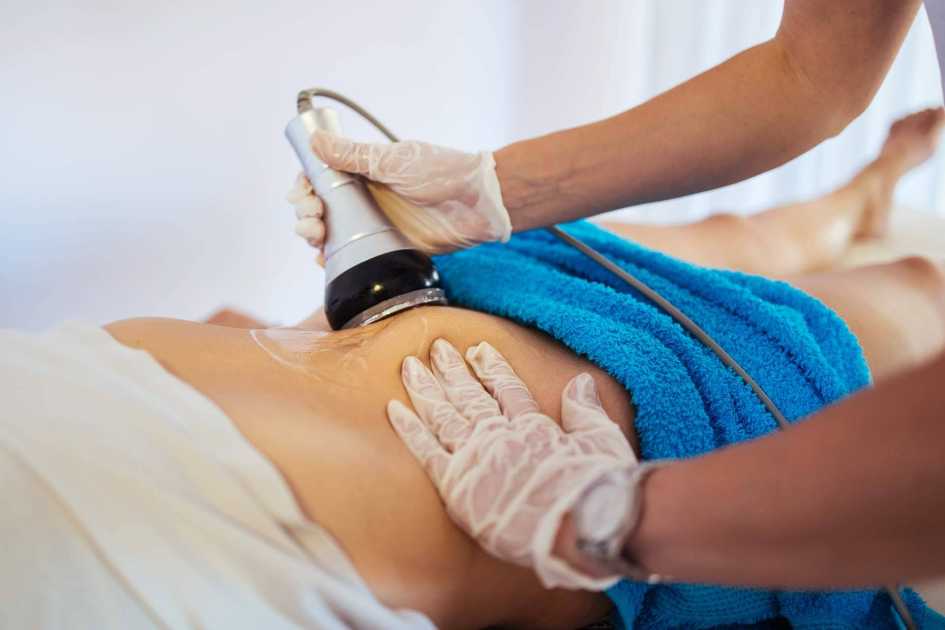 Con la aparatología de Comercial Estética se puede descubrir los múltiples usos de la radiofrecuencia