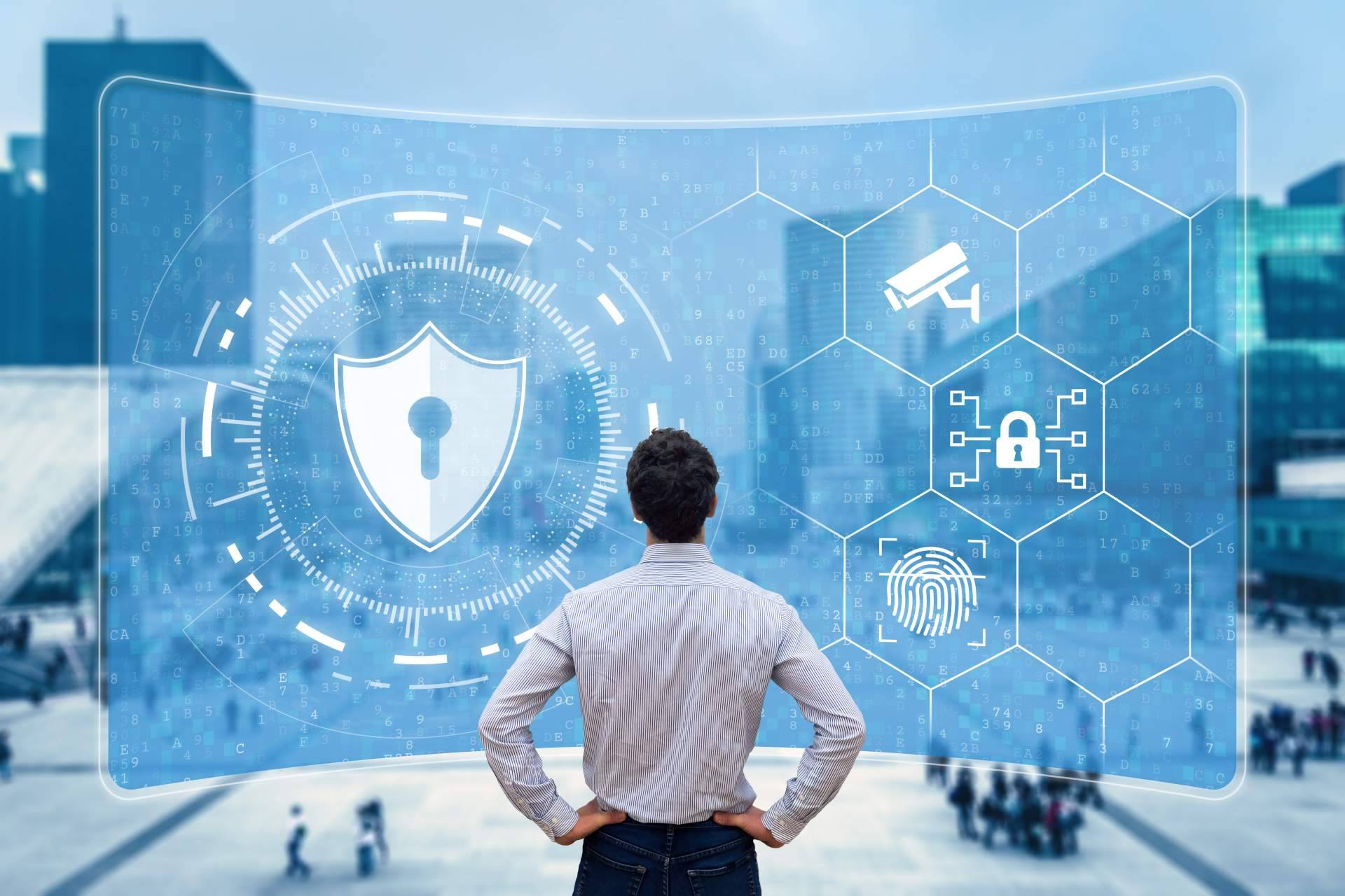 ¿Cómo son los programas de formación para la certificación digital forense ofrecidos por la Asociación Nacional de Tasadores y Peritos Judiciales Informáticos?