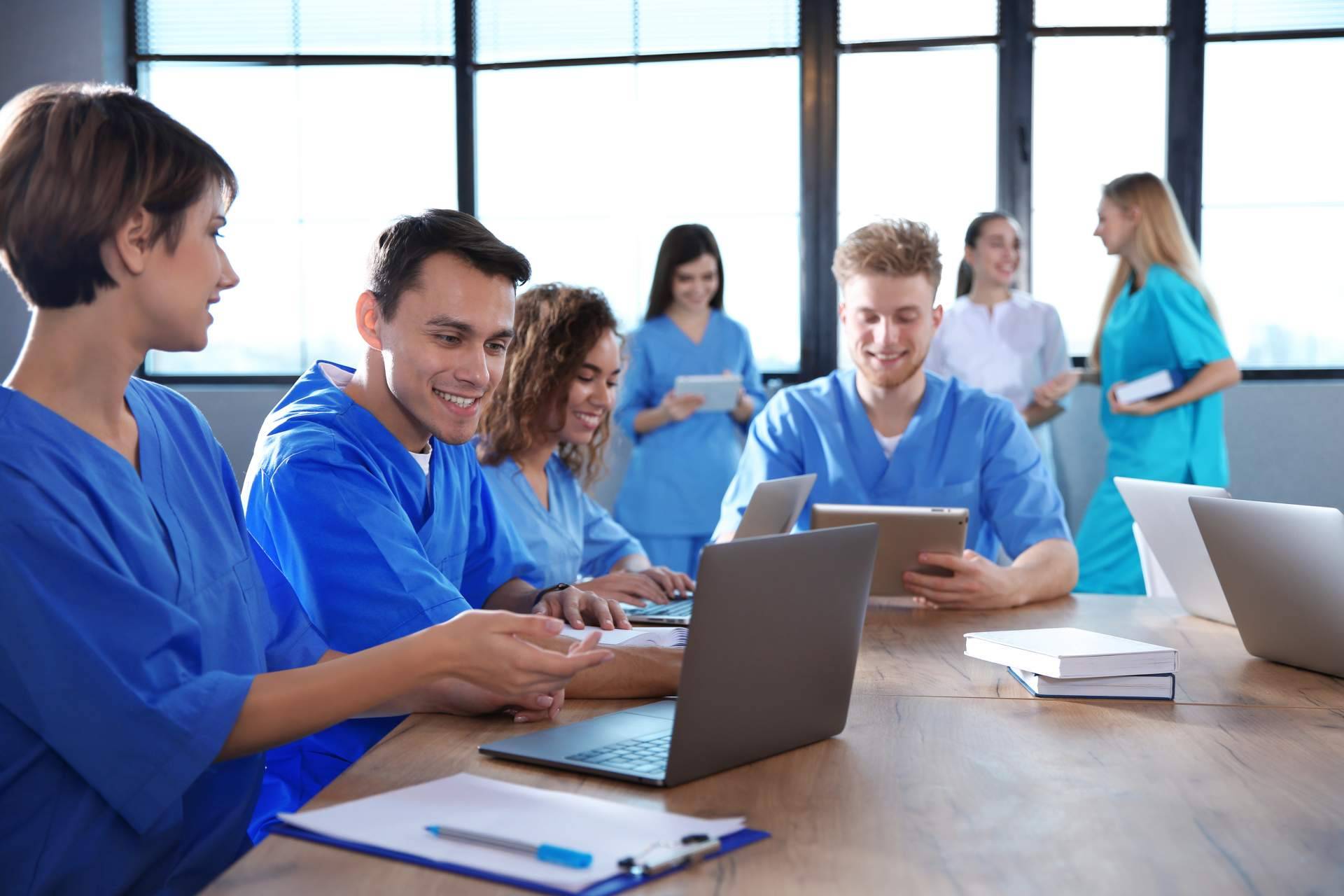 BUFETMEDIC lanza un programa de franquicias rentables