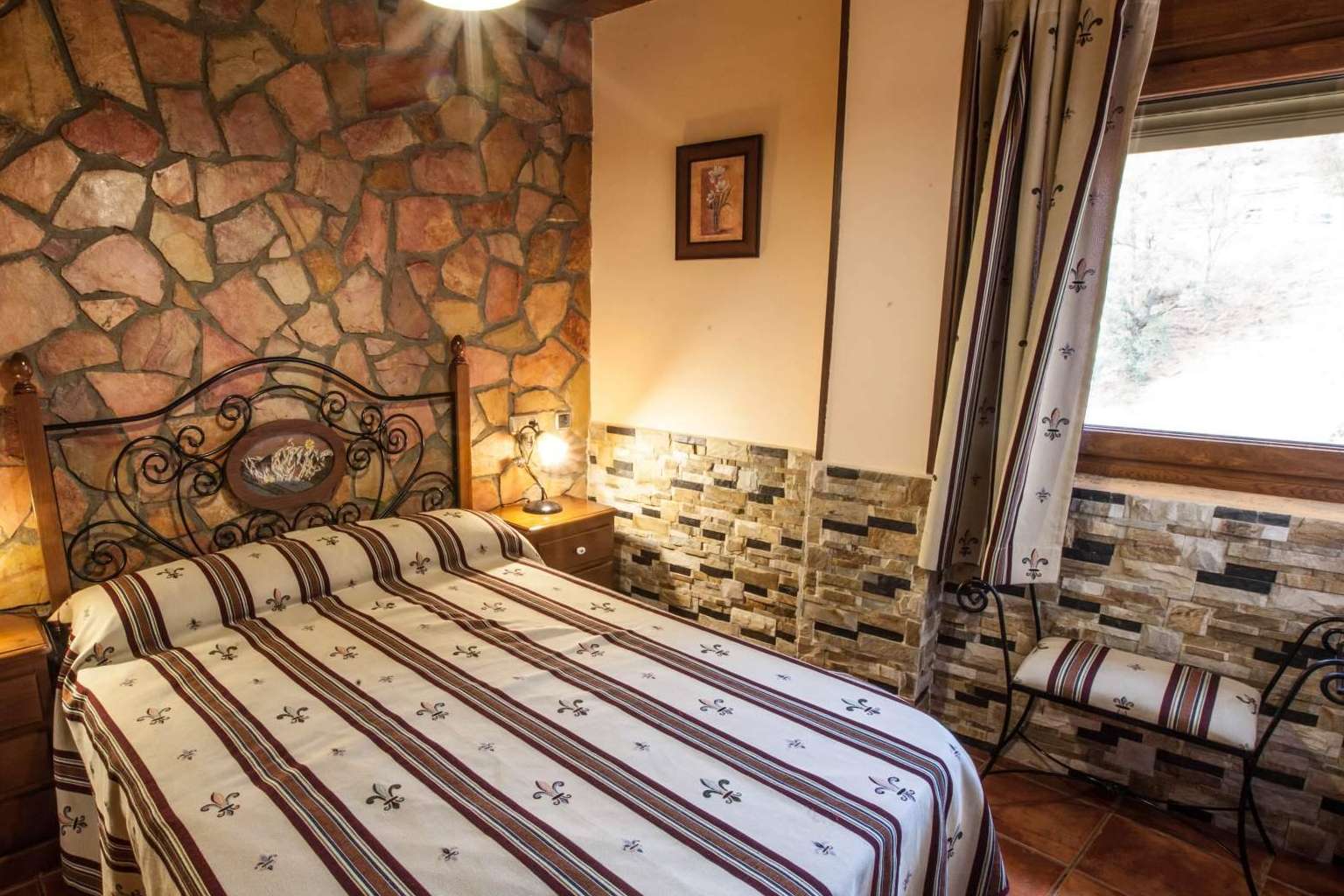 Los servicios exclusivos de Casas Rurales Benarum, un complejo de alojamientos rurales con un entorno único de naturaleza