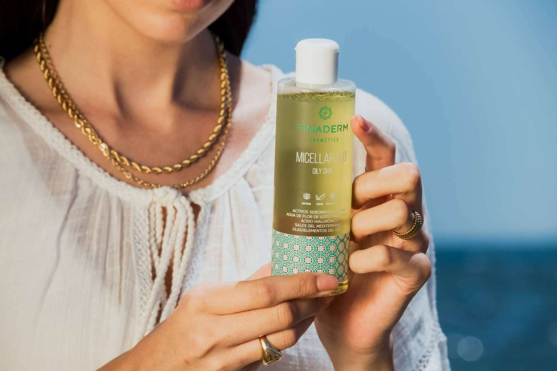 Cómo tratar de manera óptima las pieles grasas, según Finaderm Cosmetics