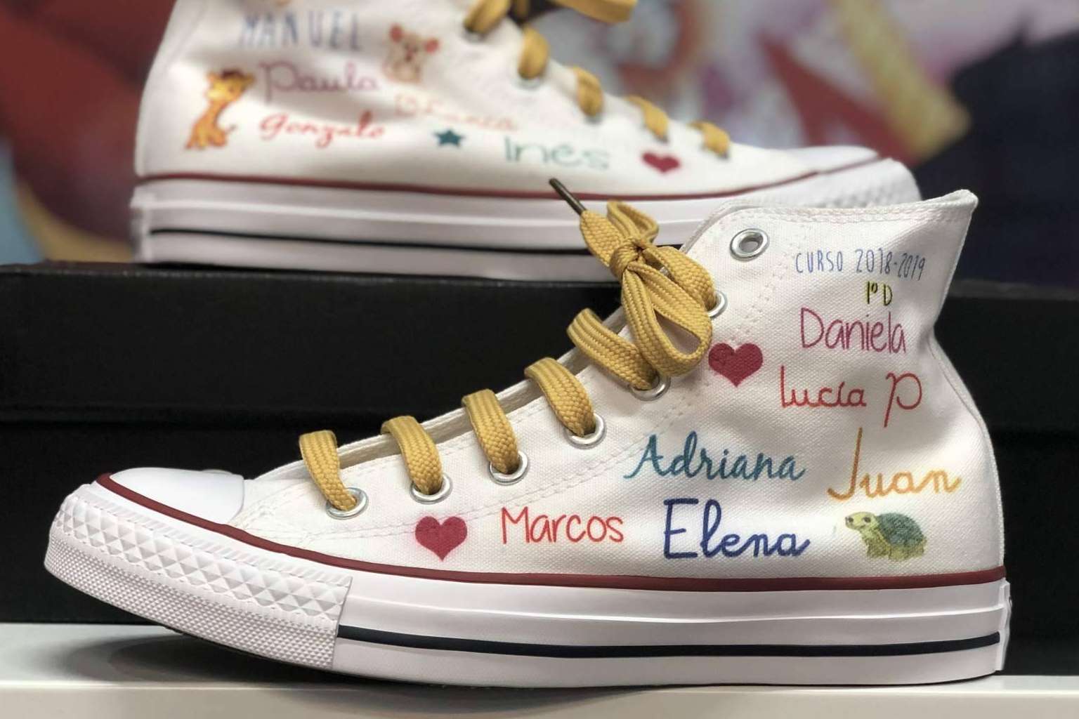 Comprar zapatillas personalizadas en AMM Aerografía