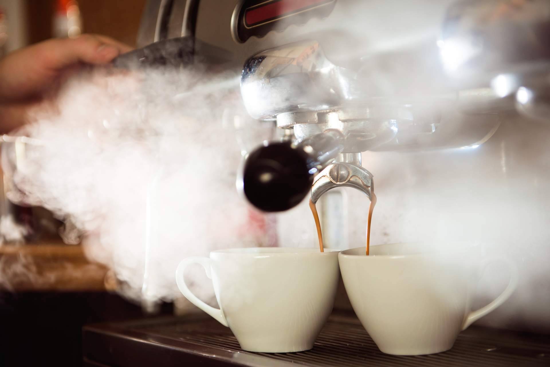 SERHS Equipments dispone de distintos modelos de cafetera profesional