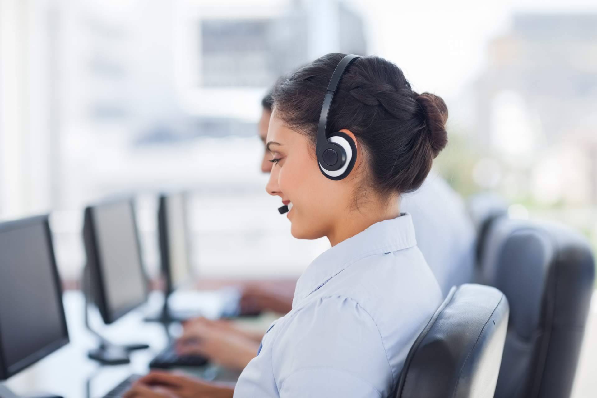 Important Person Call Center y sus tres servicios