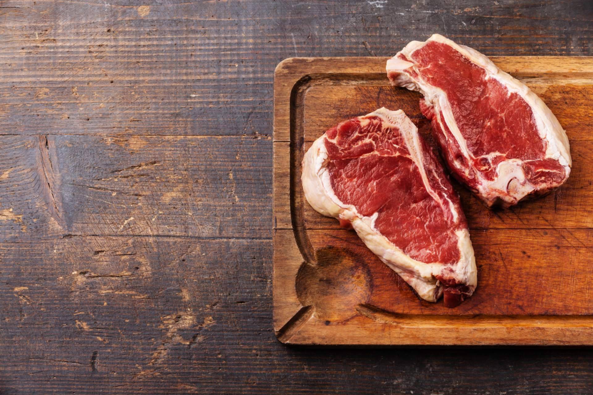 Carne roja, una parte de la cocina tradicional española en el restaurante Sal Gorda