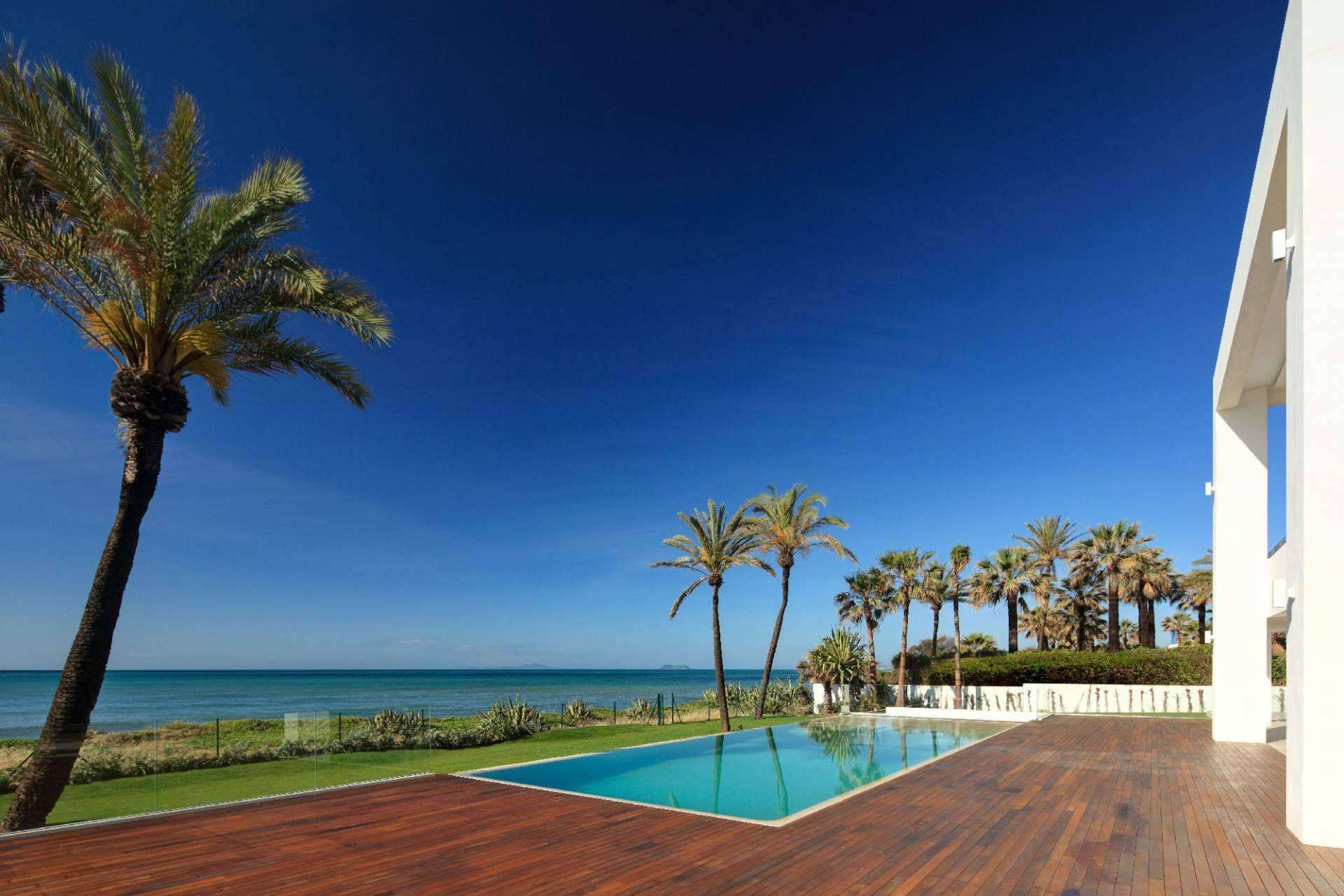 Adquirir una vivienda con Zeuthen & Company, la inmobiliaria en Marbella que ofrece toda la asistencia y acompañamiento