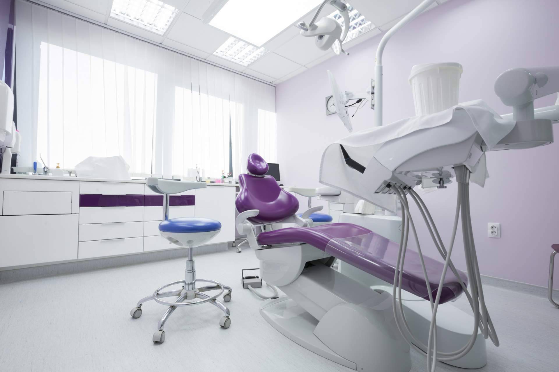 La Clínica Doctores Dental Alicante, con Dr. Ignacio Ramírez Caballero, es un centro de confianza