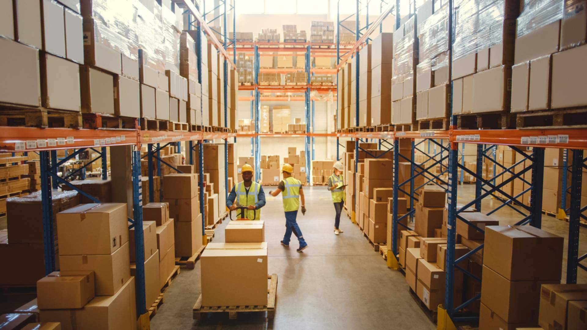 Externalización de los servicios logísticos de las empresas con Transportes Gomesa