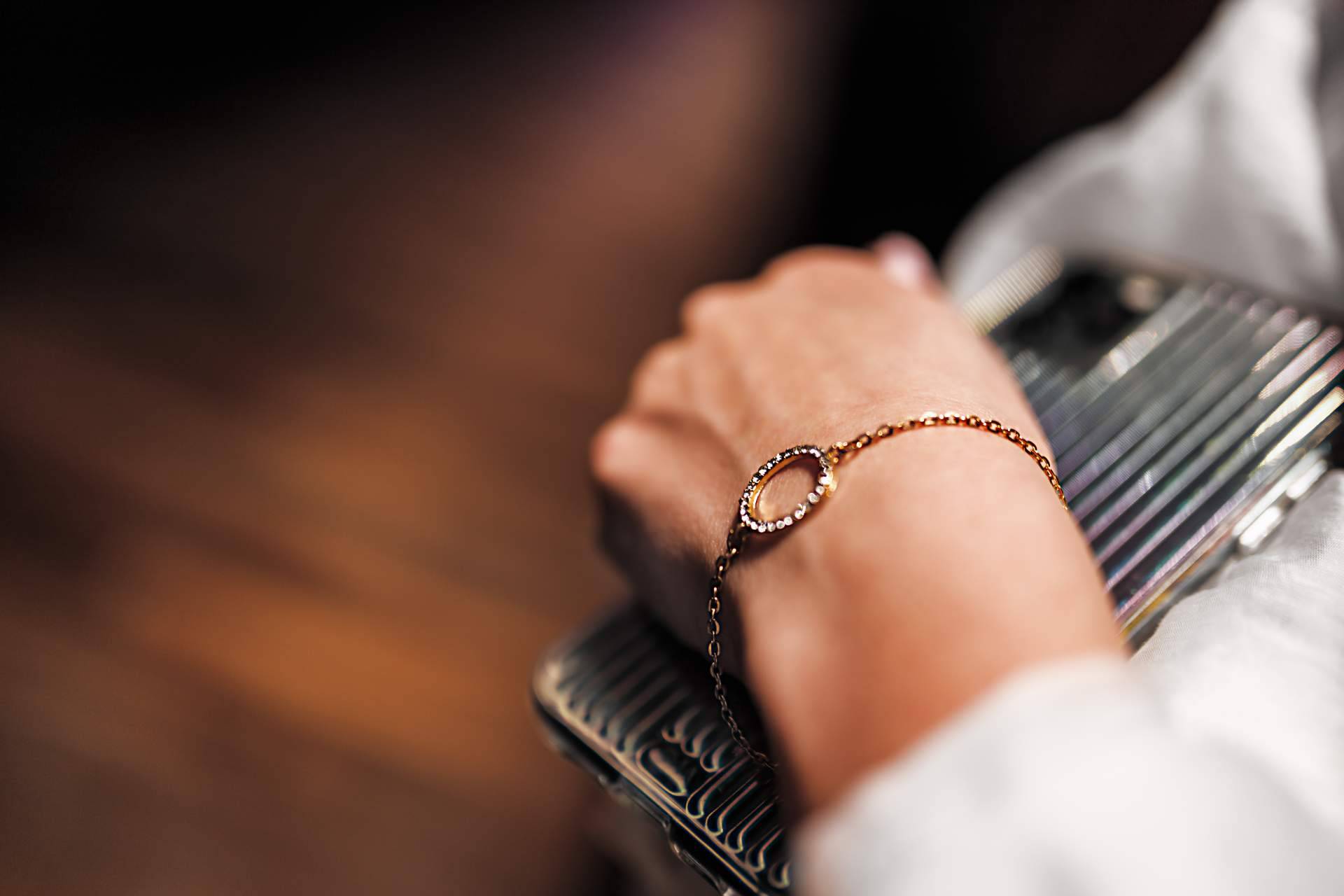 El Rubí Joyeros dispone de pulseras de oro con diamantes