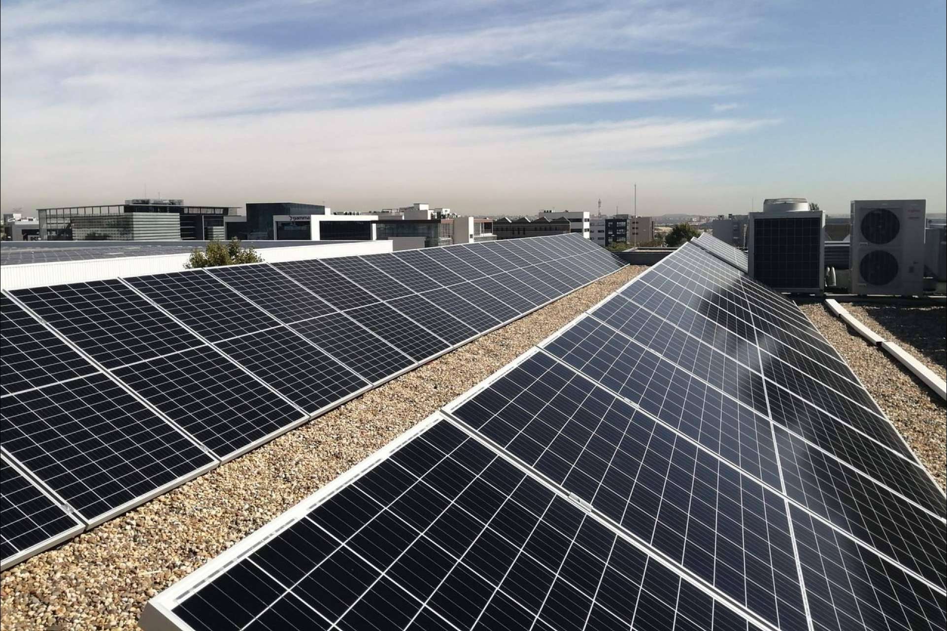 KEIKEN y sus instalaciones fotovoltaicas a base de placas que destacan en el mercado por su alta eficiencia