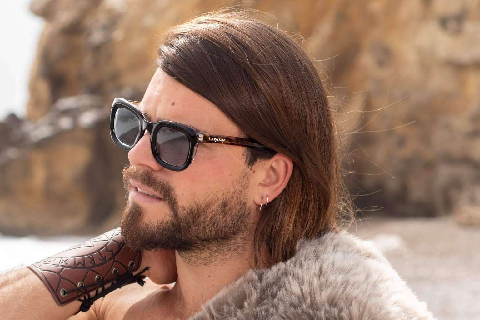 Valtiba presenta sus colecciones de gafas de sol hechas con mucho cariño