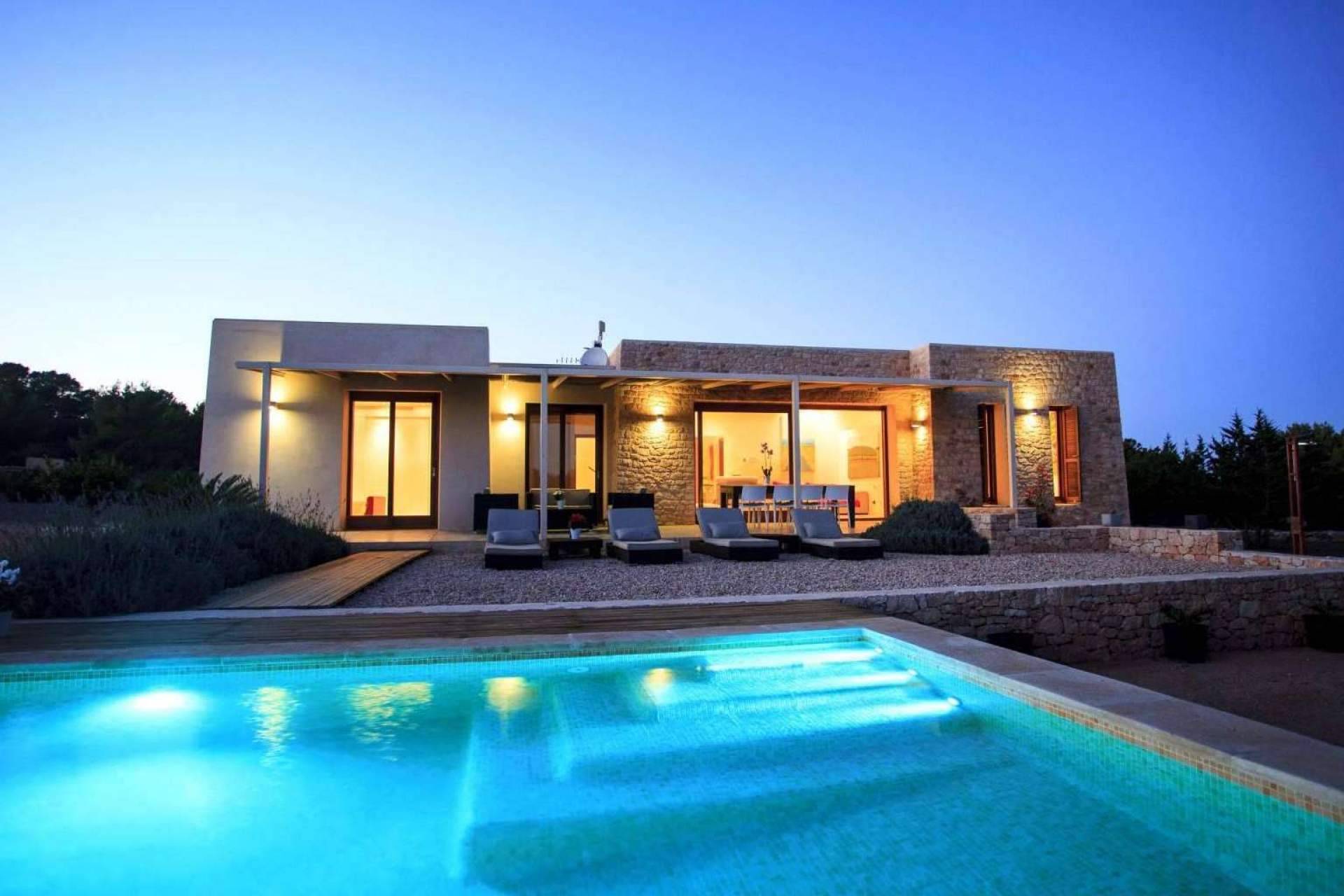 Las ofertas y promociones exclusivas para pasar las vacaciones en Formentera
