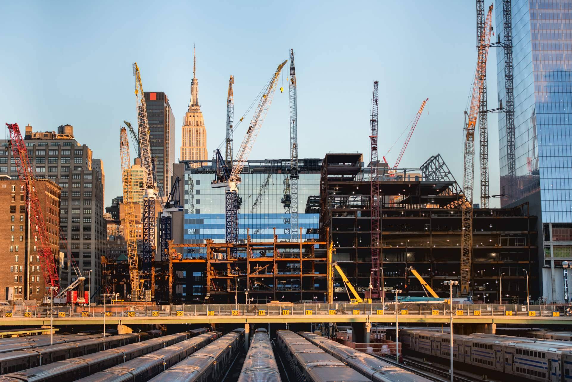Alza de los insumos en la construcción, por Projectum.es