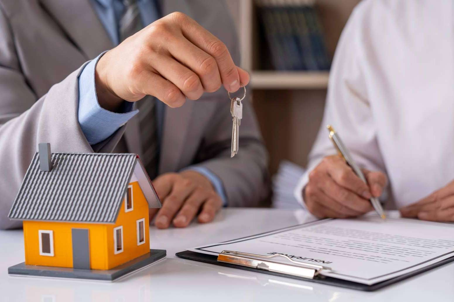 Cómo vender una casa de forma rápida y al contado de la mano de La Casa Agency El Clot