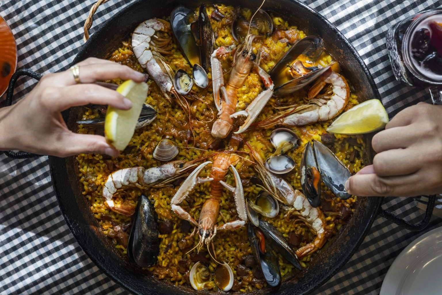 ¿Cuáles son los beneficios de la dieta mediterránea en verano?, con Pasa Tapas