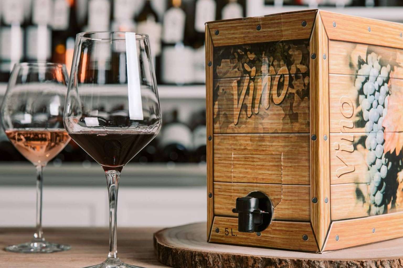 El servicio innovador del vino Bag in Box de Vinoenbox ofrece diversas ventajas