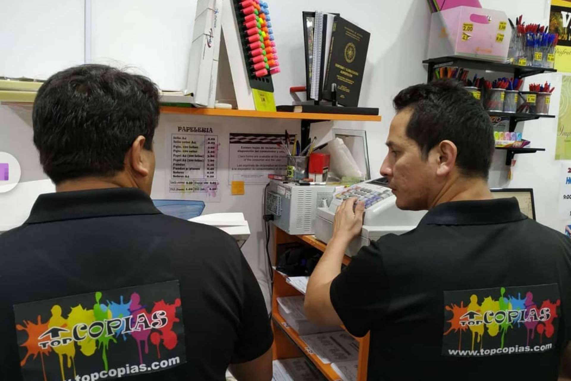 Los servicios de impresión en general, encuadernados, personalización de impresiones de Fotocopia Barata