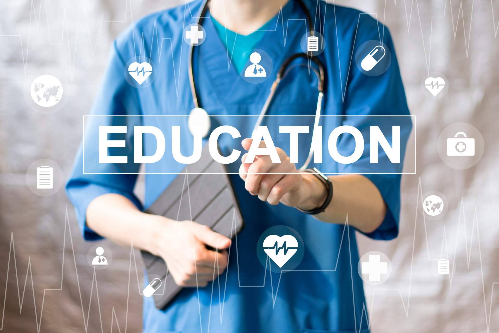 Los cursos sanitarios homologados para toda España de AFOE Formación
