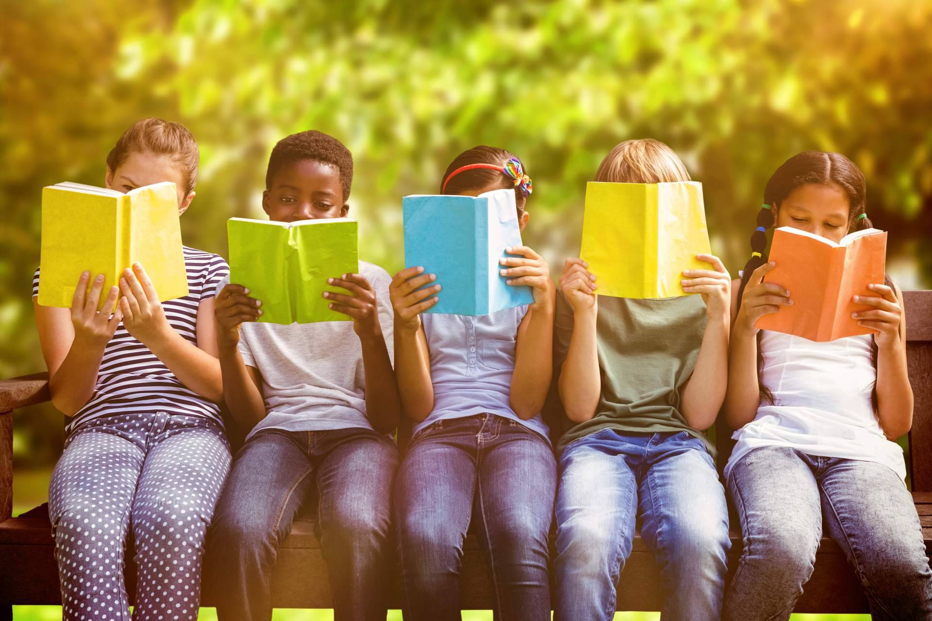 Es posible comprar libros online de diferentes categorías en Peñaclara