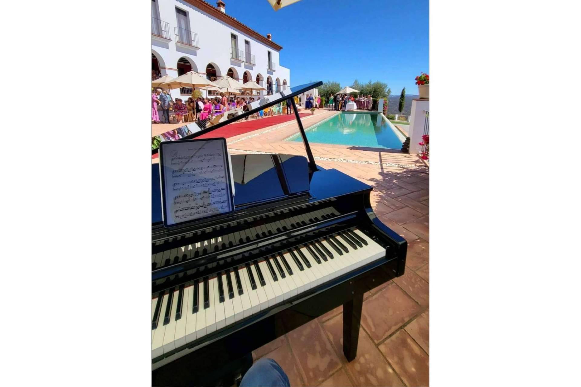 La música de Piano Para Eventos para acompañar a los novios en el día más importante de sus vidas