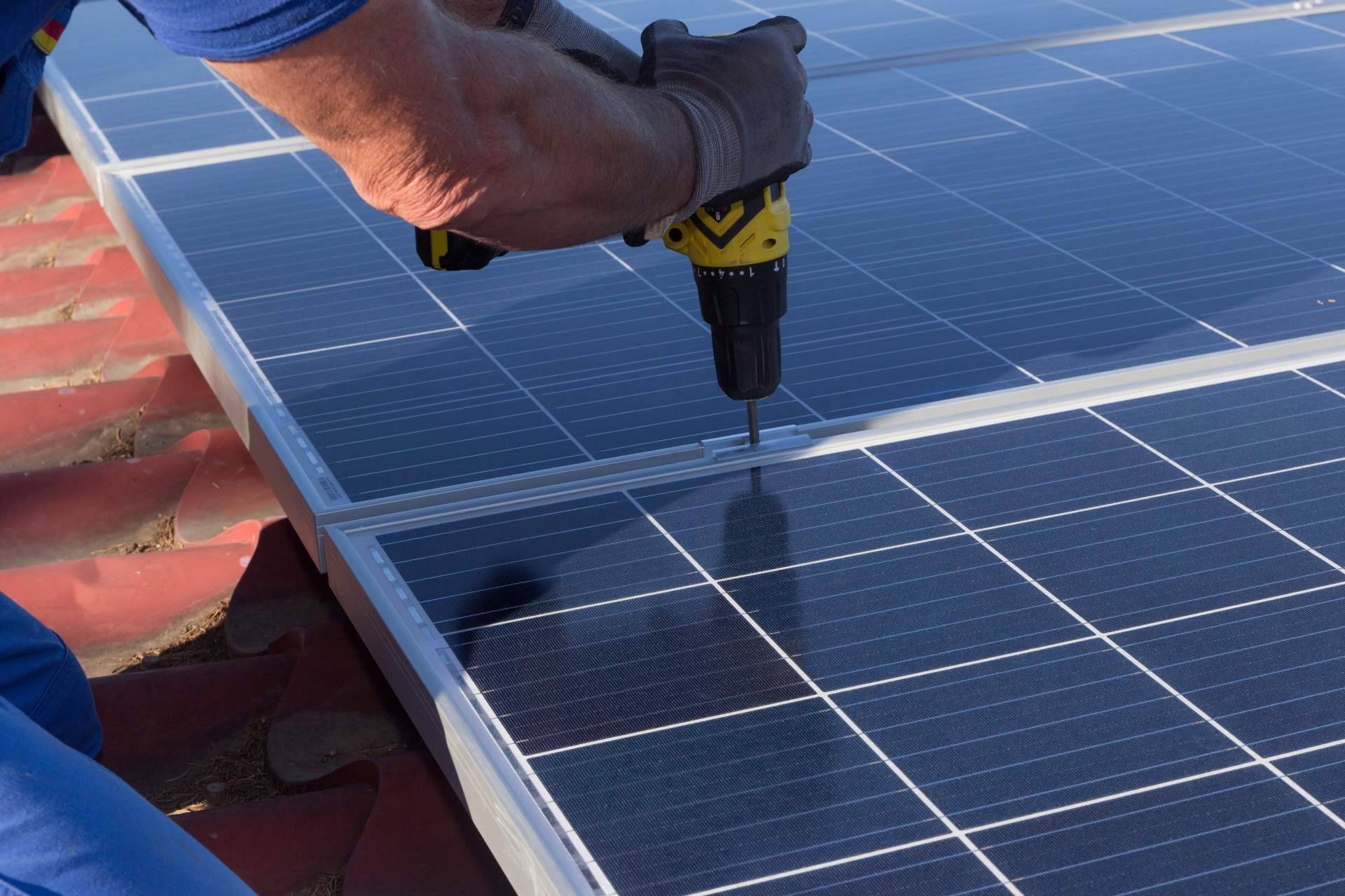 Las principales ventajas de una instalación fotovoltaica para empresas, por Gilek Energías Renovables