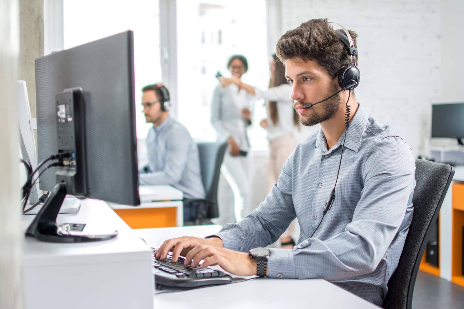 Voiper habla sobre los beneficios de contar con un call center en las empresas