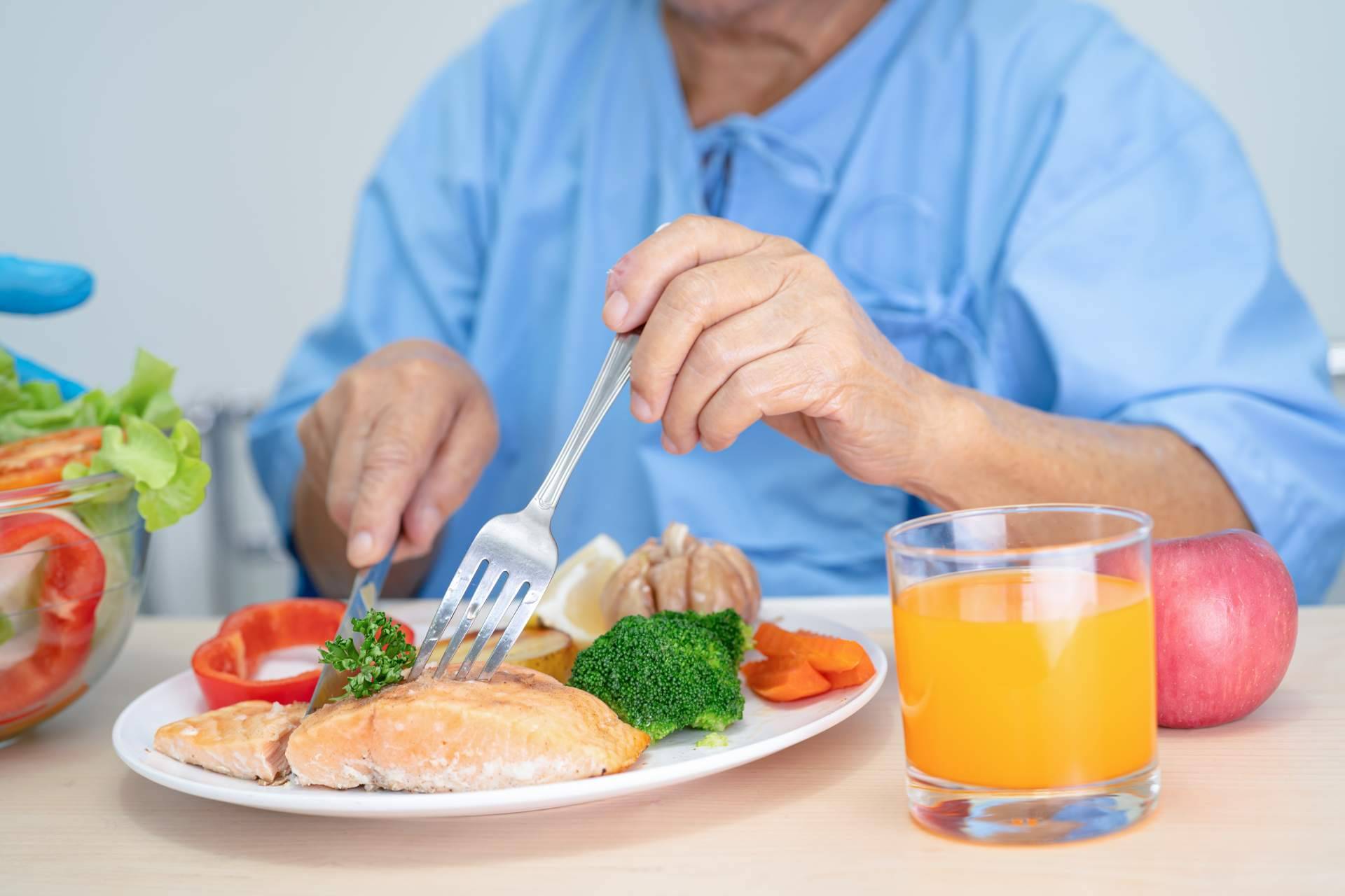 MiPlato ofrece un servicio de comida casera digna para las personas mayores