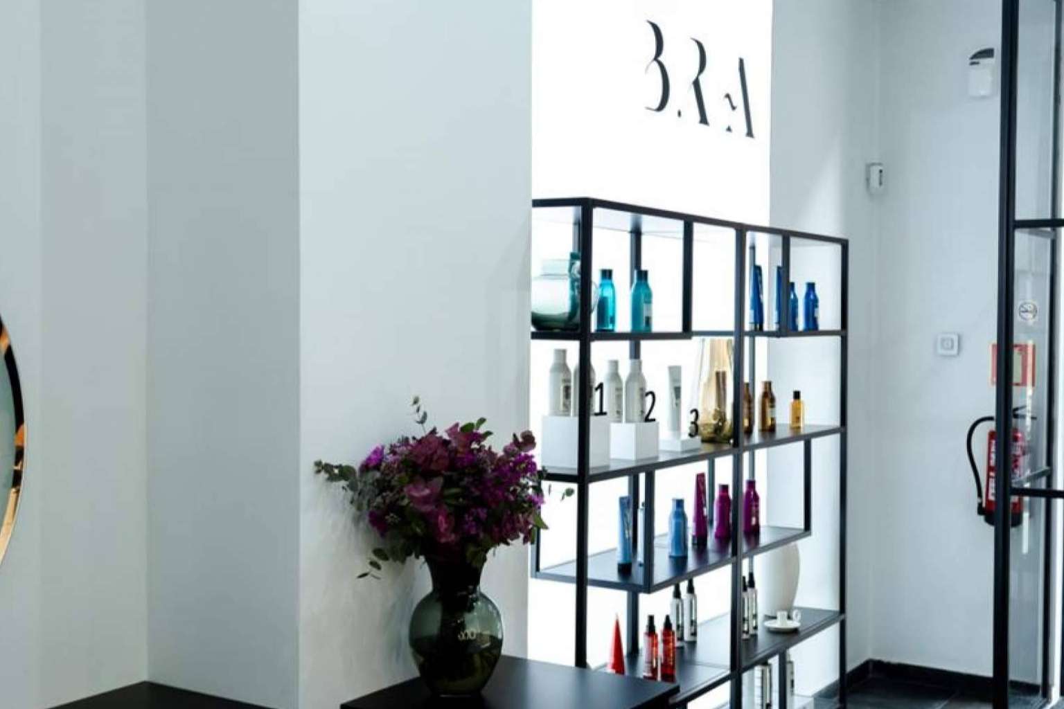 BRA Beauty Concept es un salón de belleza especializado en color situado en Barcelona