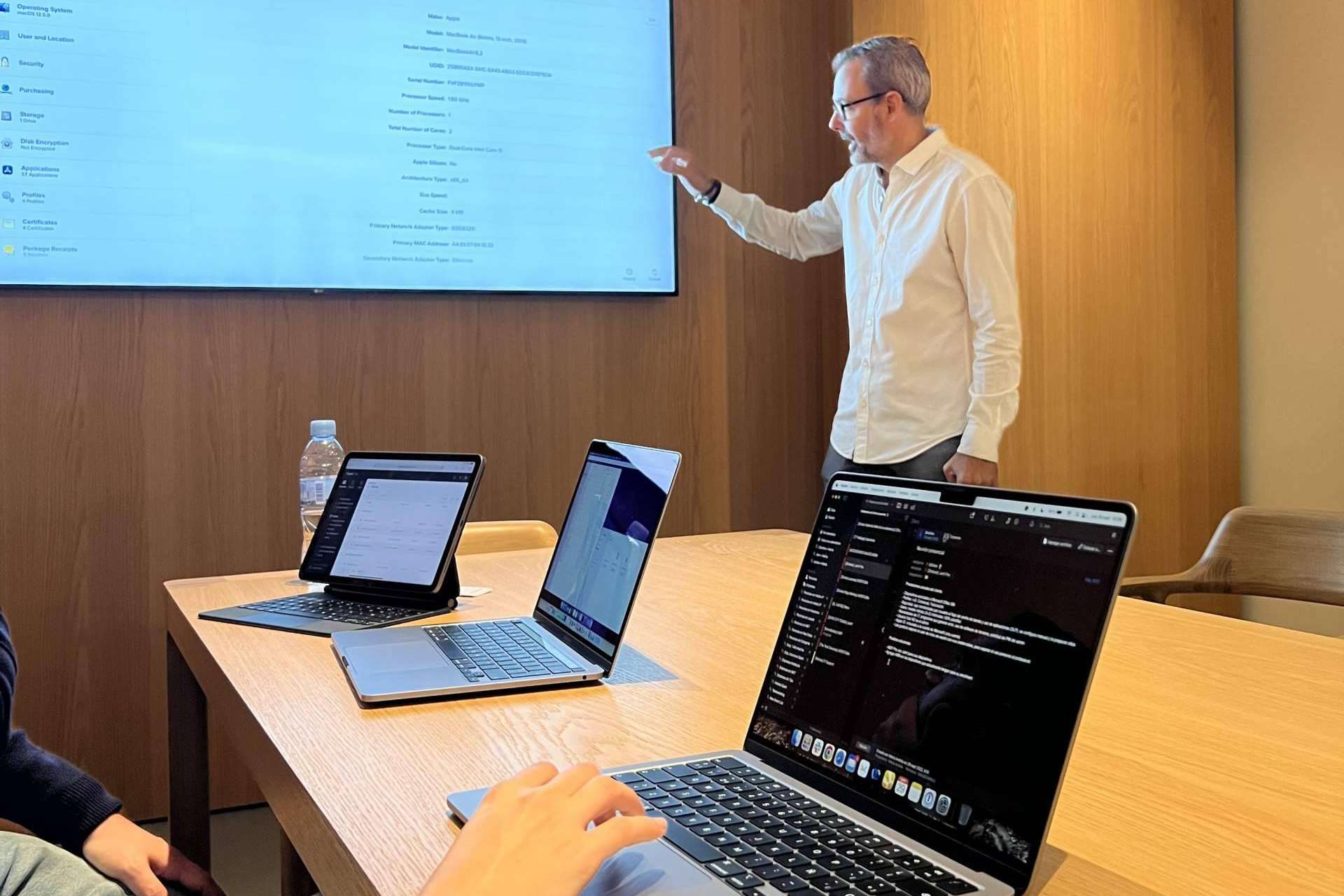 ¿Por qué es importante tener gestionados los equipos Apple con SETEK?