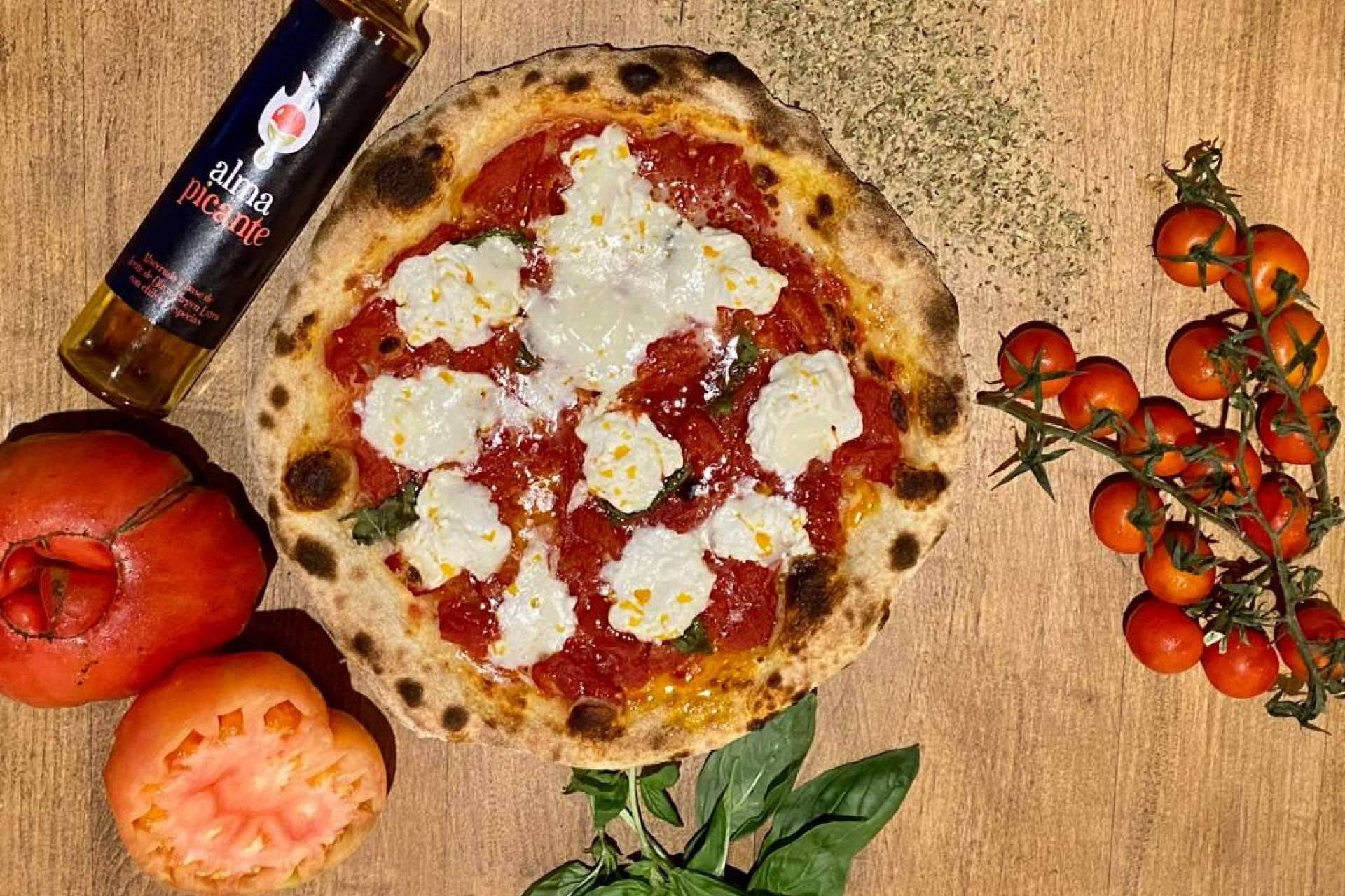 El pizzero español de Il Cortile campeón del mundo de pizza picante es Marco Bianchi