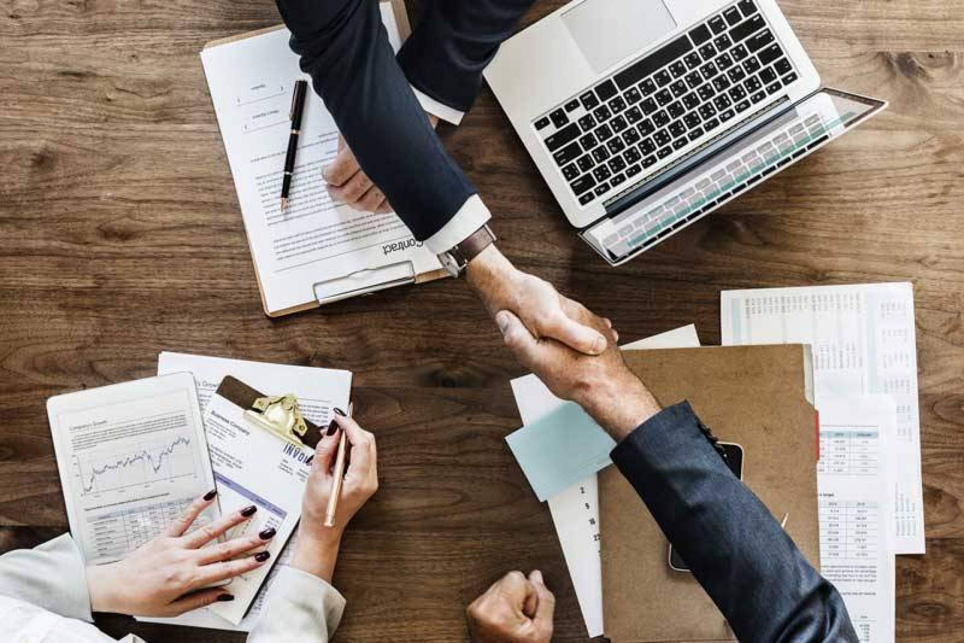 ¿Cómo encontrar abogados de delitos económicos en Madrid?