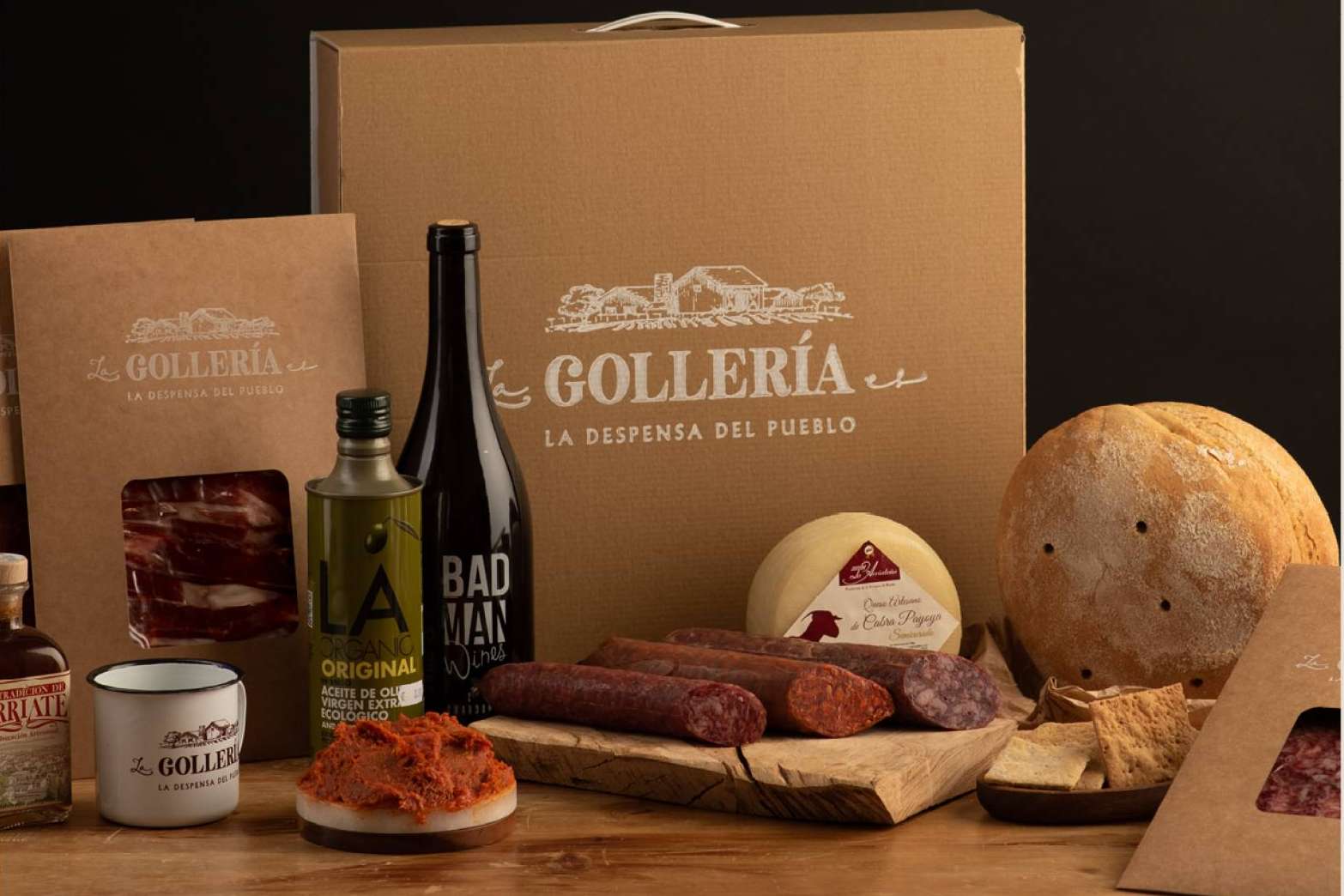 La Gollería prepara cestas de Navidad con productos artesanos de la Serranía de Ronda