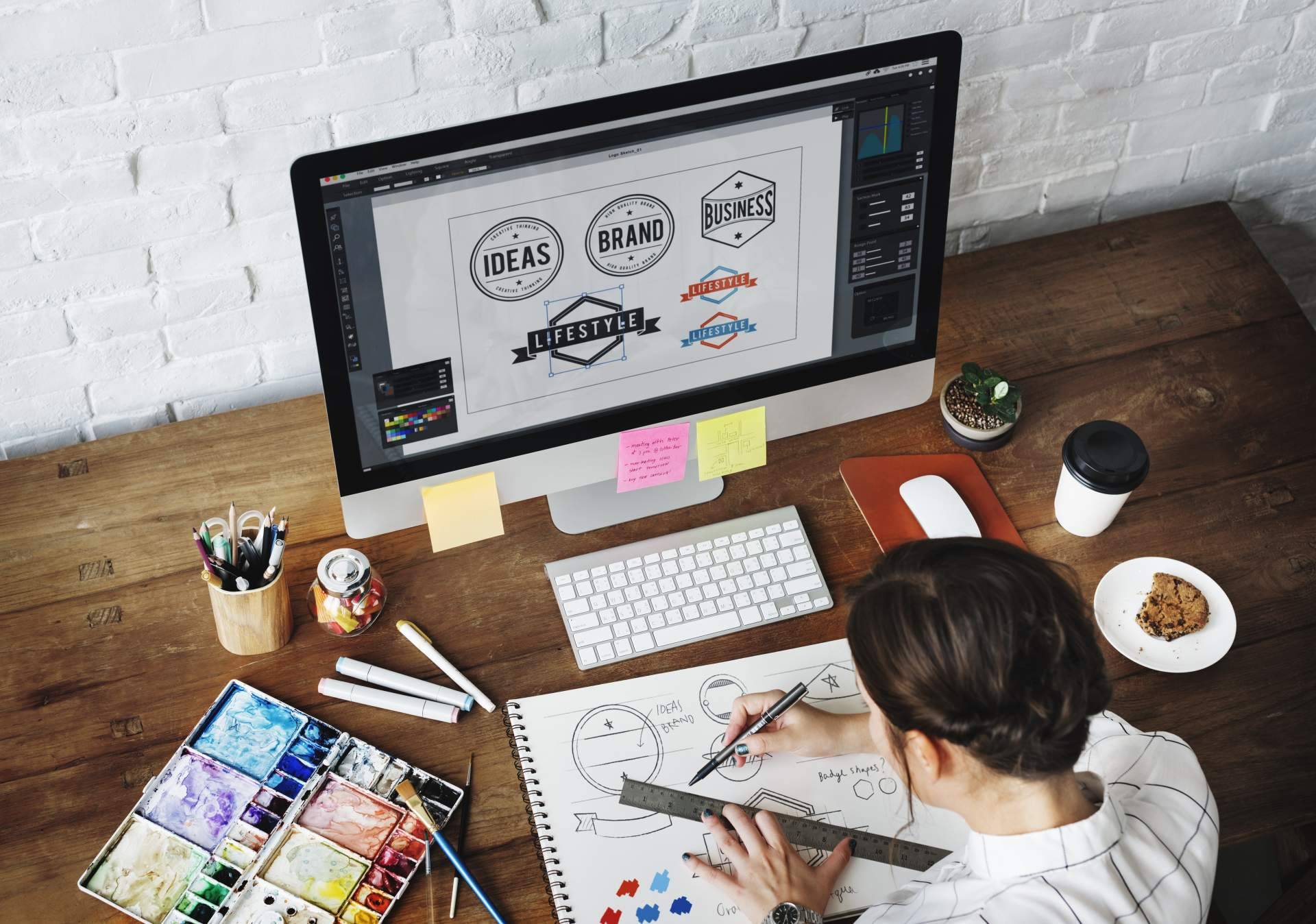 Estudiar diseño gráfico ofrece muchas salidas laborales, por Gesenco Formación