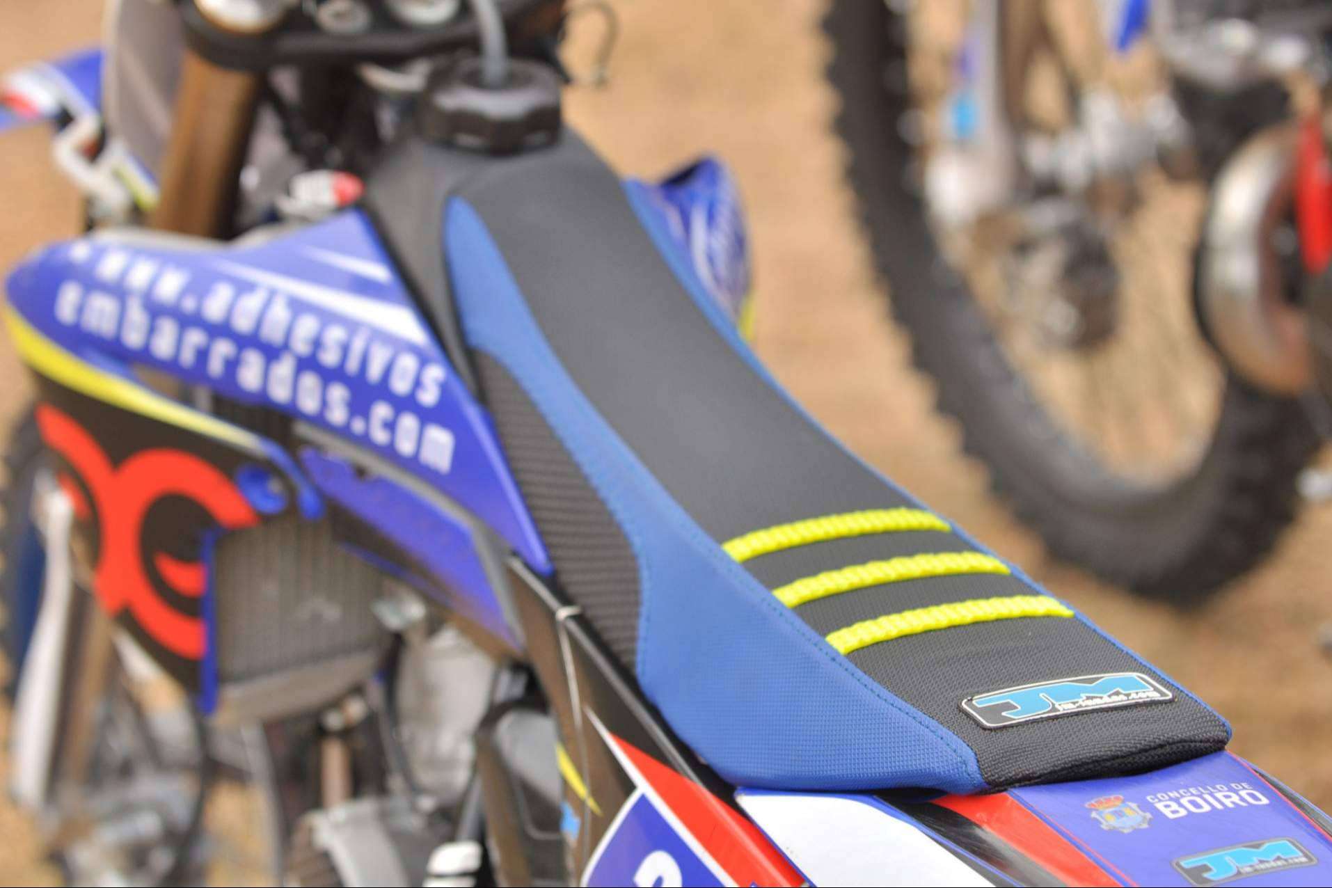 JM-FUNDAS y su modelo de funda de moto negra
