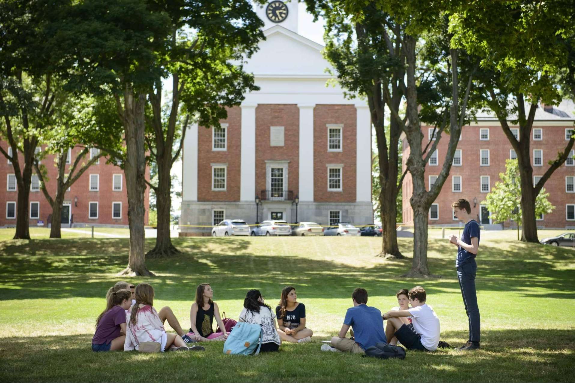 Los cursos Pre-College de Round The World Spain para vivir una experiencia inolvidable en el extranjero