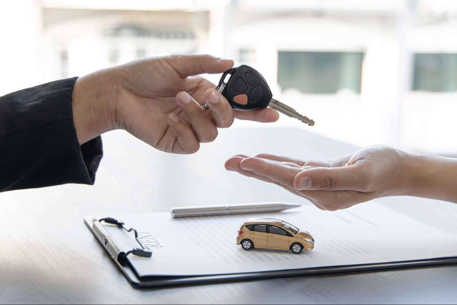 Ventajas del renting de coches de segunda mano, según Renting Car Fácil