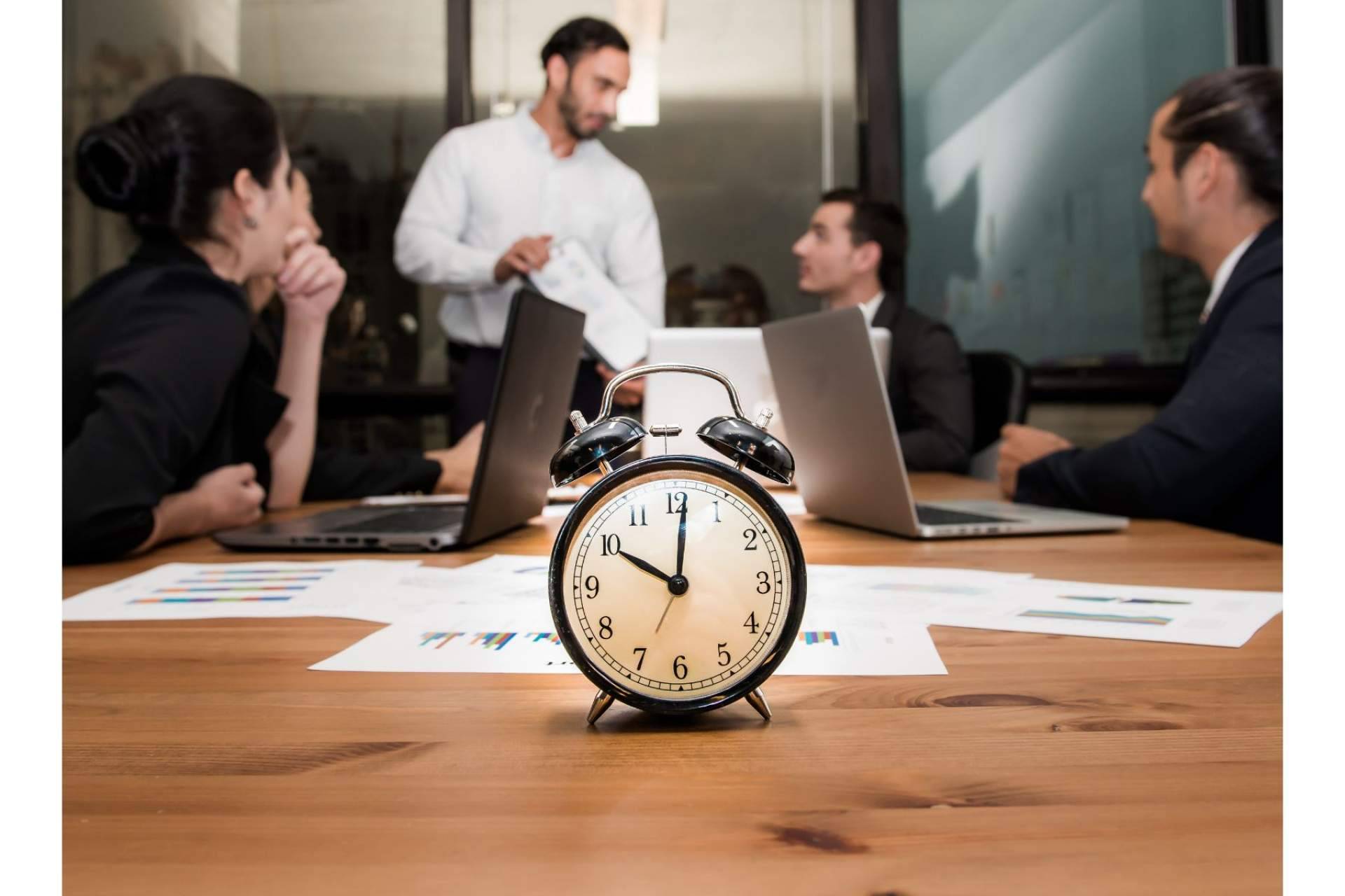 El software de control horario INWOUT ofrece una versión gratuita