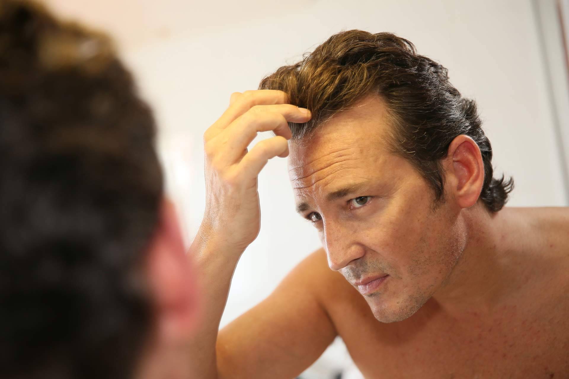 Cómo cuidar bien el pelo para tenerlo sano y bonito, por FarmaSky