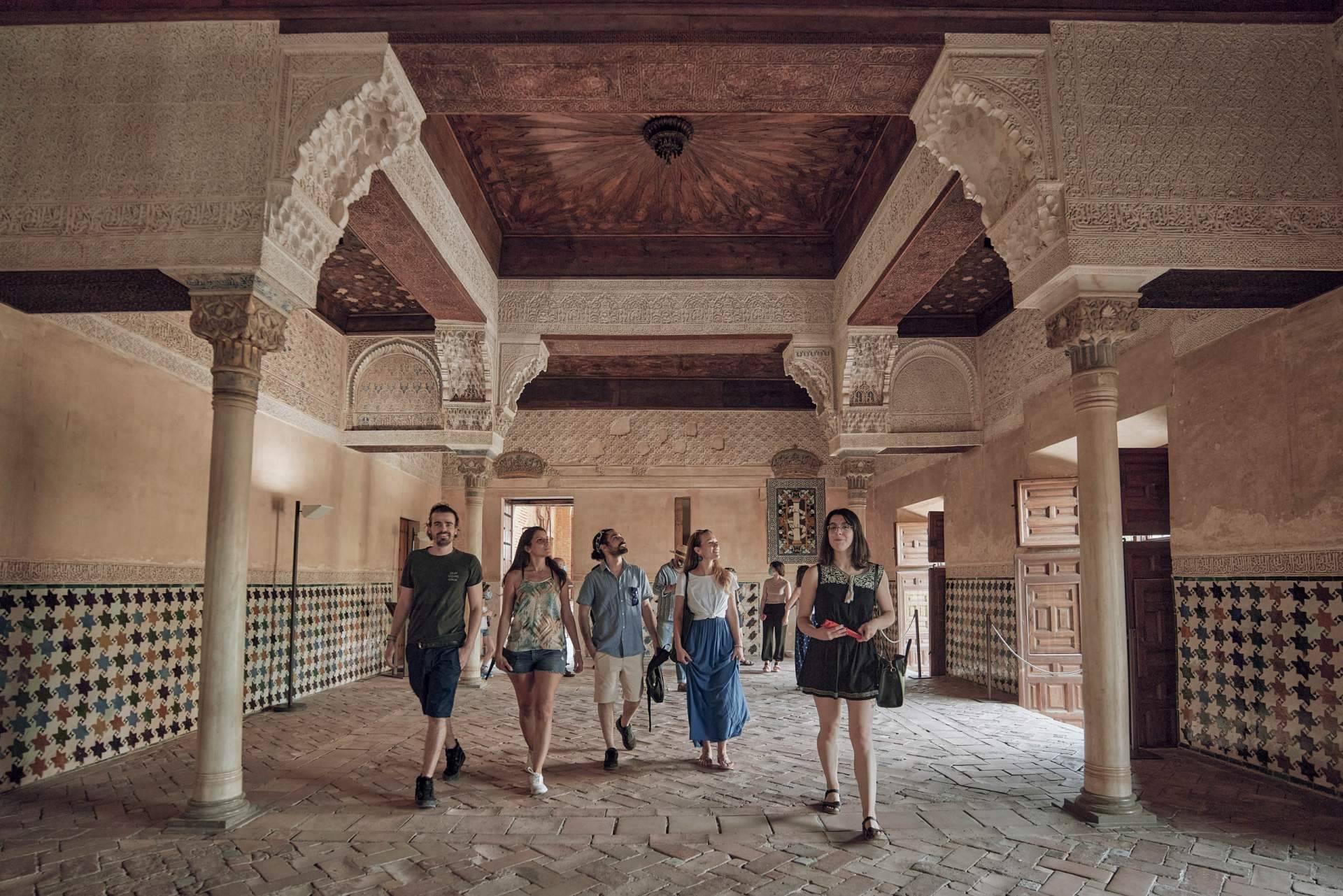 Play Granada indica cuáles son los lugares imprescindibles que visitar en Granada