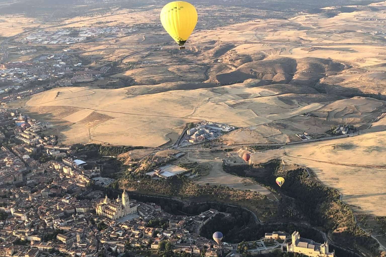 EoloFLY expone los mejores destinos para paseos en globo