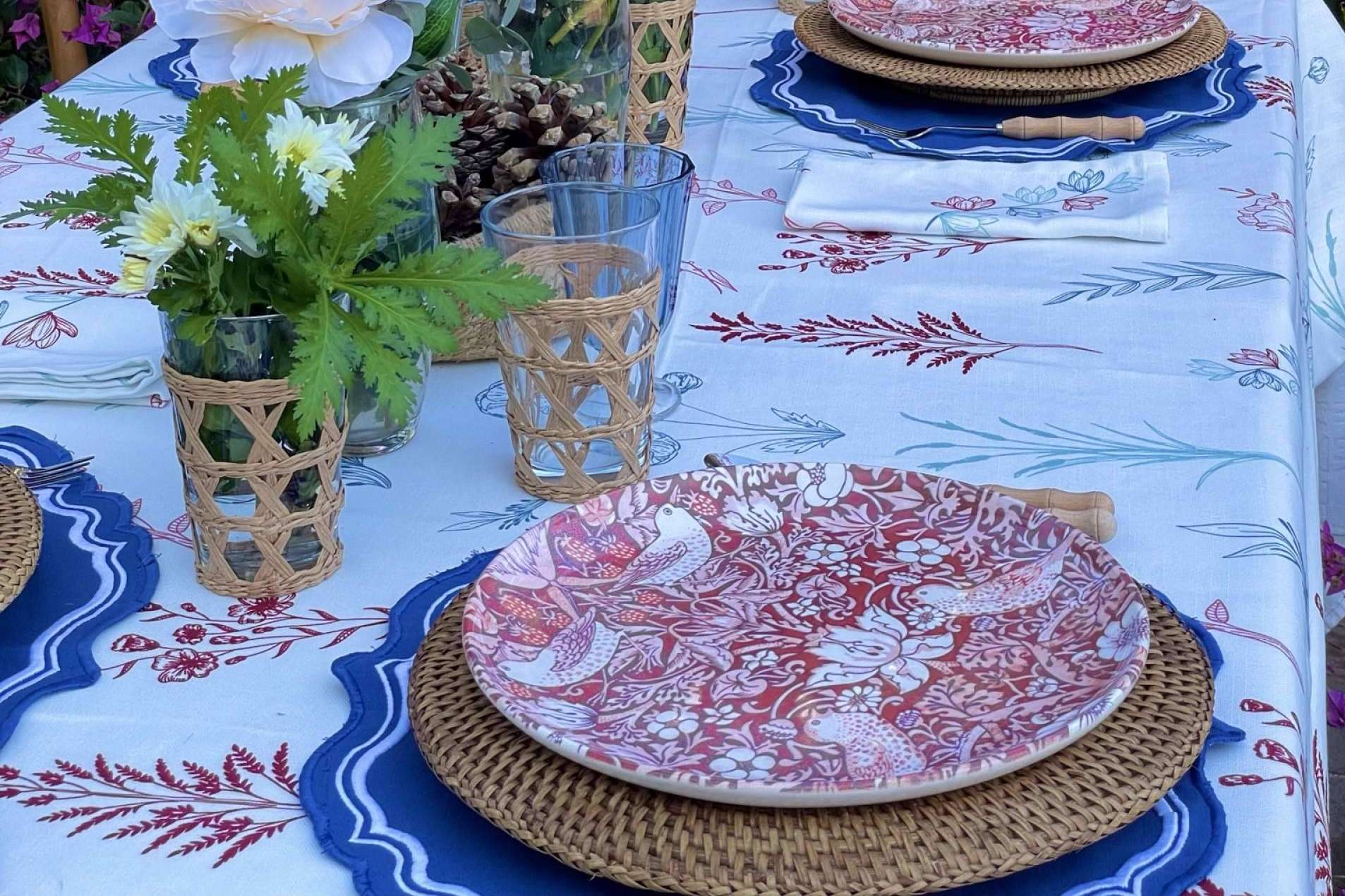 Las colecciones de vajillas y textiles de Goodies permiten decorar una mesa con elegancia