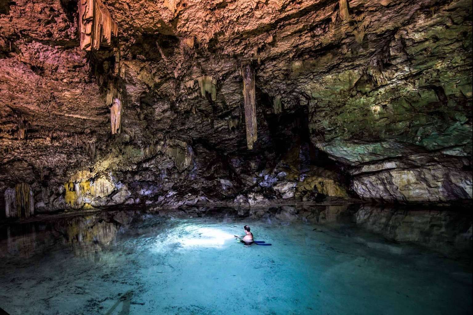 La Expedición Yucatán es la propuesta que presenta Tierras Mayas para descubrir el mundo maya selvático en 13 días