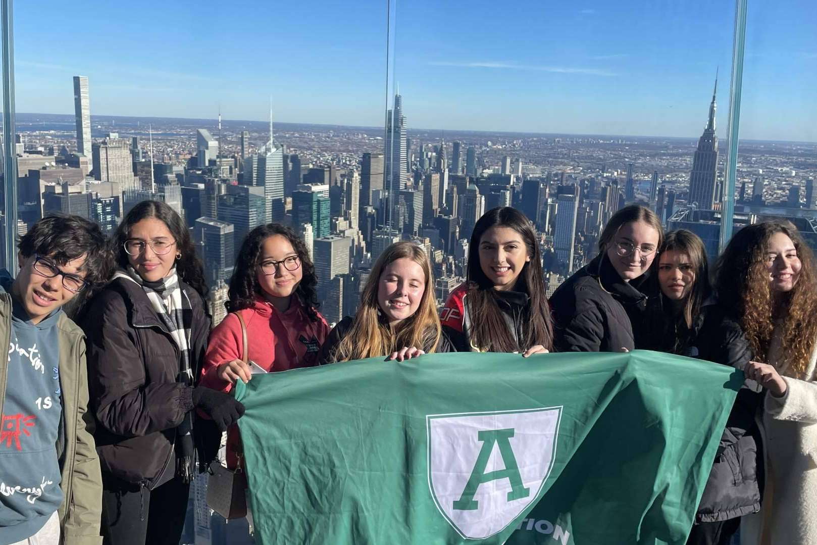 Pasar de la cantera femenina del Rayo a cumplir el sueño americano de la mano de Awex Education y una Ley de 1972, 'Compaginar en España es casi imposible'