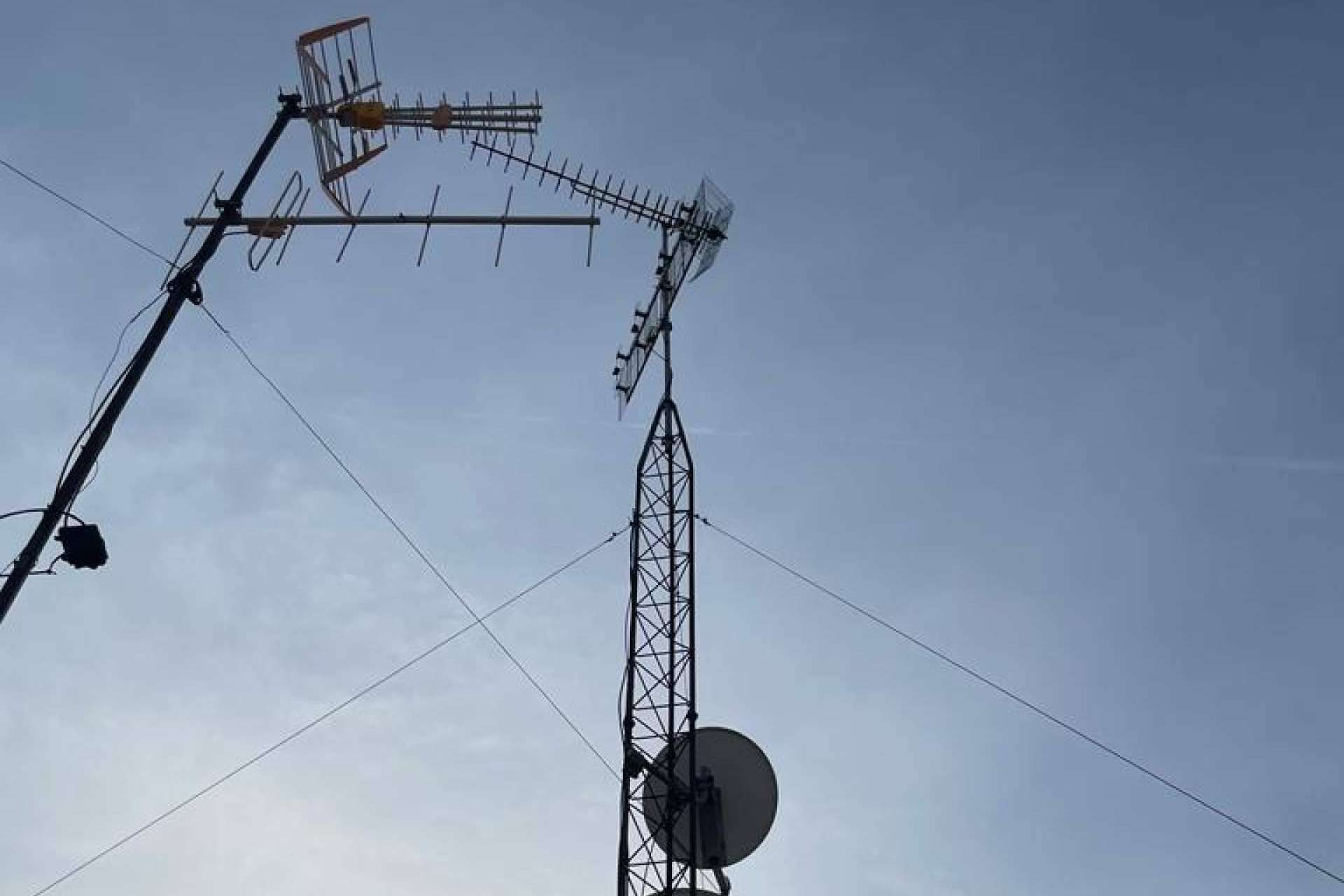 Savelec , antenistas en Valencia para la ampliación de señal de teléfono móvil