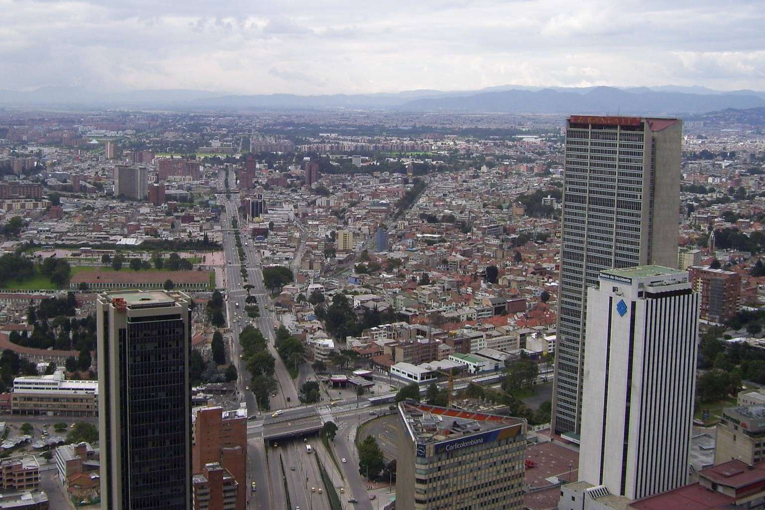 Descubrir los tesoros culturales y naturales de Colombia con Transfers & Tours